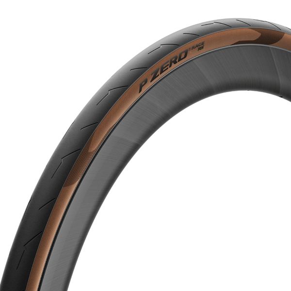 Neumático P ZERO RACE RS Fabricado en Italia