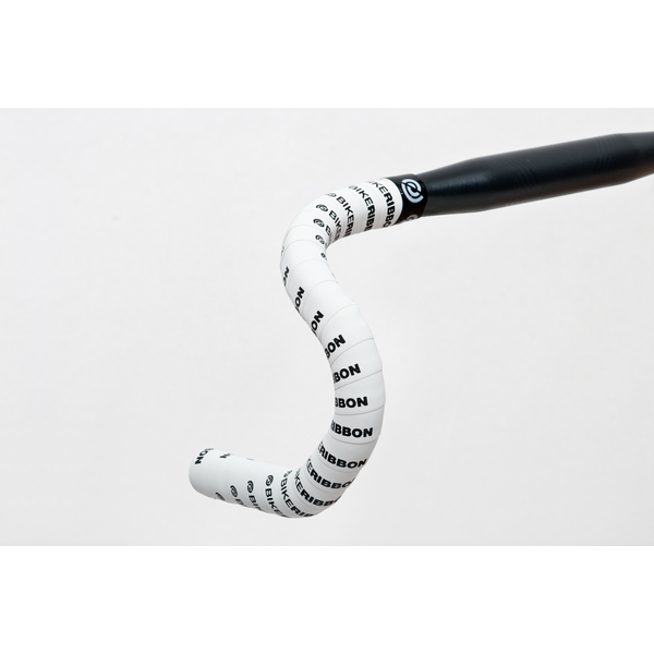 [39149] CINTA MANILLAR SCRUB BLANCO/LOGO NEGRO