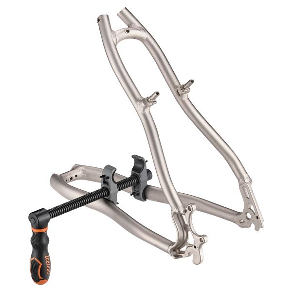[567001550] HERRAMIENTA PARA RETRACTAR O AMPLIAR HORQUILLAS/PORTA BICICLETAS TRASERO