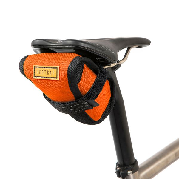 [588027347] Bolsa para herramientas naranja 0,6L